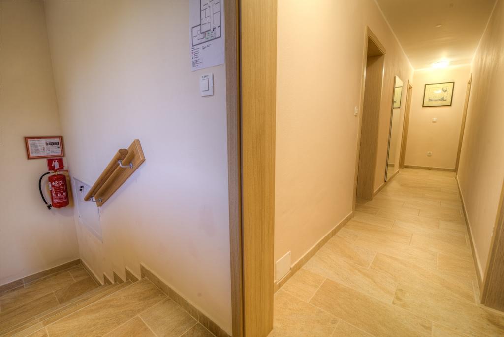 Dobra Hisa Zdravja Cicarija Hotel Golac Exterior foto